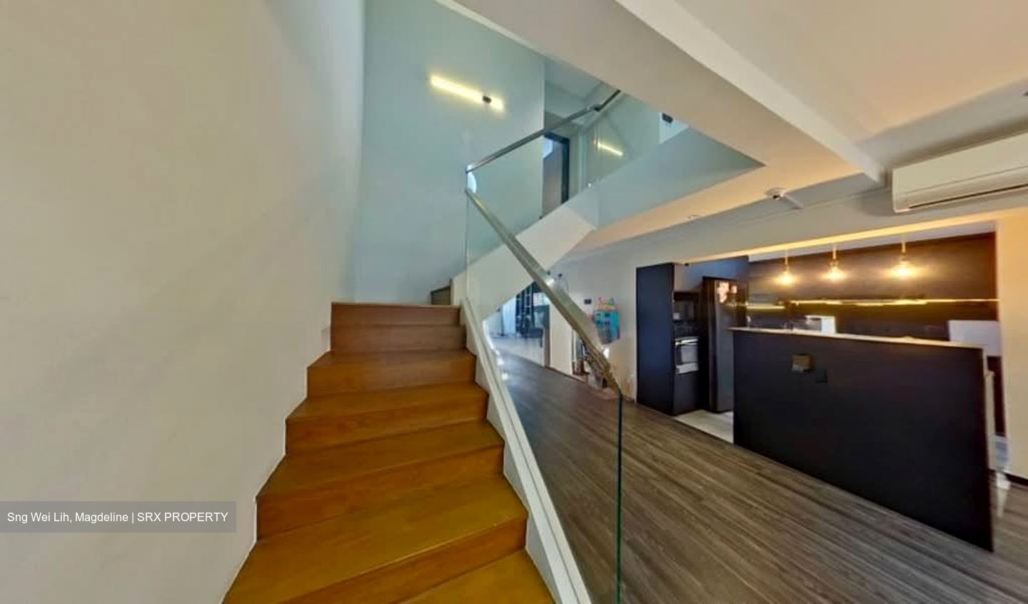 Blk 556 Jurong West Street 42 (Jurong West), HDB Executive #557986041